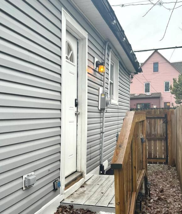 Little House On 47Th Apartment Cleveland Exterior foto